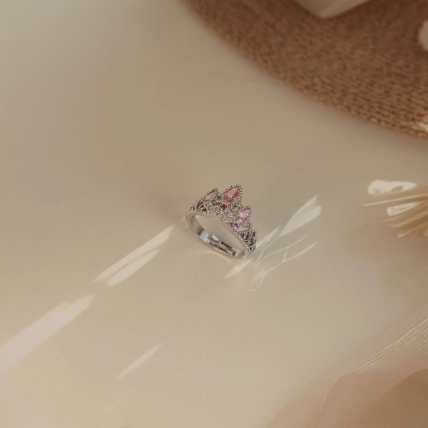 Love queen taj ring Boho Bloom