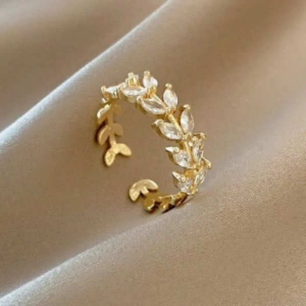 Charming Golden Shiny Rhinestone Ring Boho Bloom