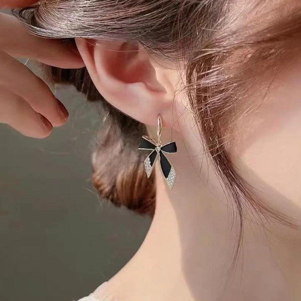 Bow-Shaped Dangling Earring Boho Bloom