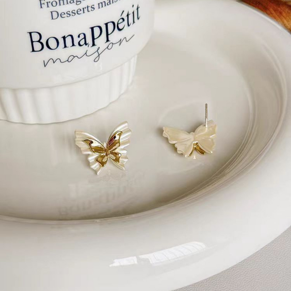 Aesthetic White Butterfly Stud Earring Beauty NX