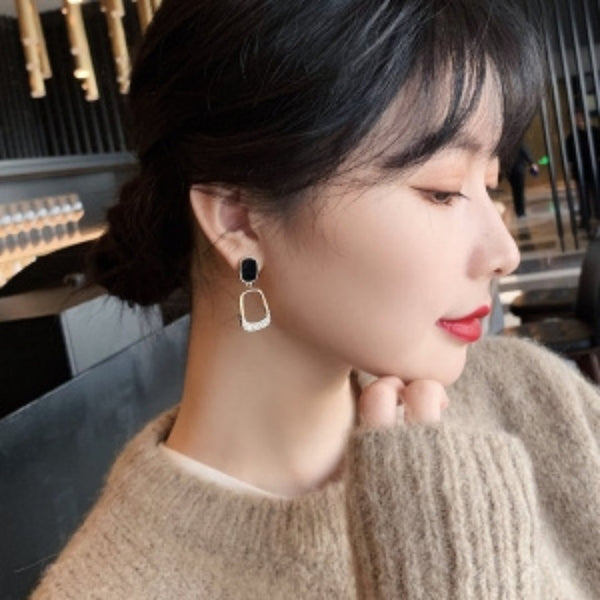 Simple diamond earrings Boho Bloom