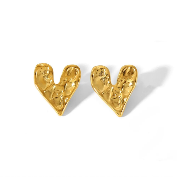 Anti tarnish small heart earrings Boho Bloom