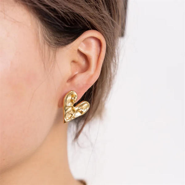 Anti tarnish small heart earrings Boho Bloom