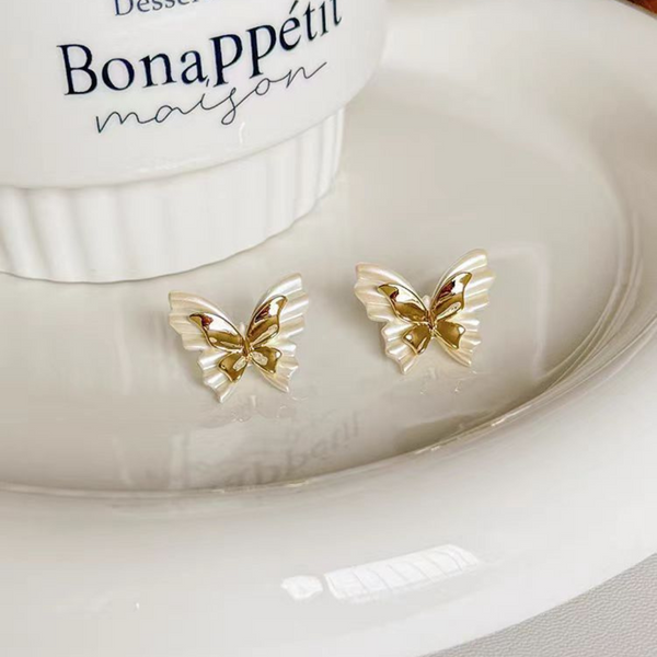 Aesthetic White Butterfly Stud Earring Beauty NX