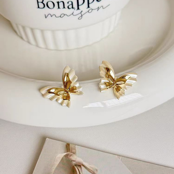 Aesthetic White Butterfly Stud Earring Beauty NX