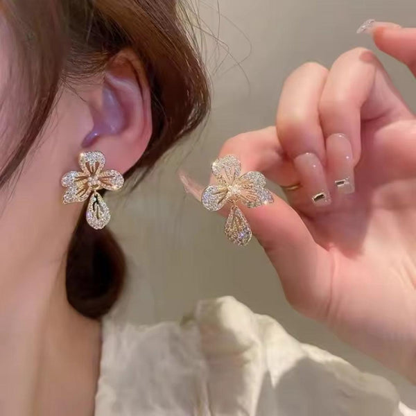 Sparkling Flower Stud Earrings Boho Bloom