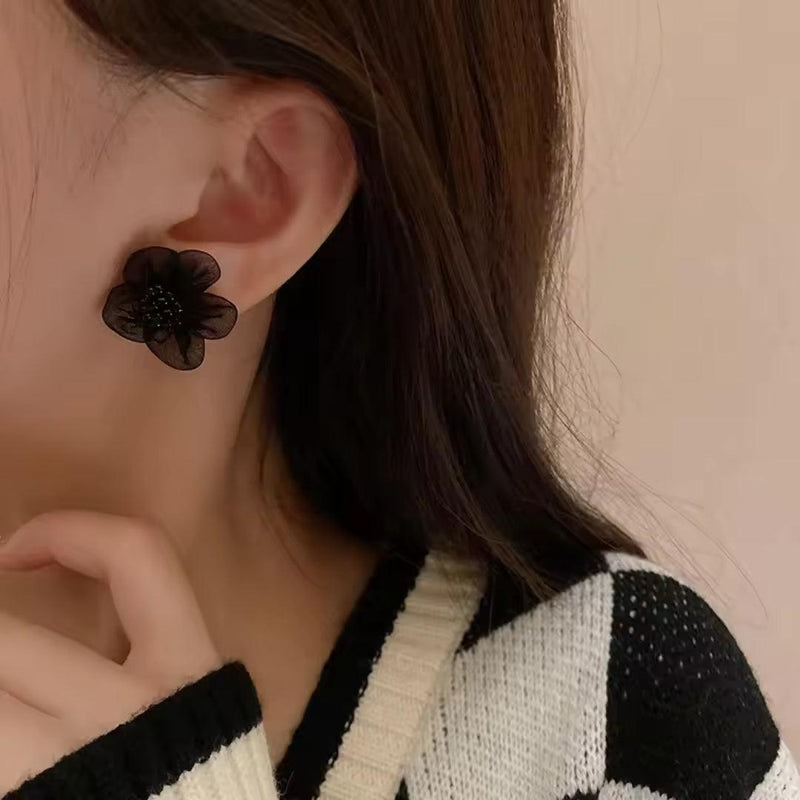 Flower design stud earrings Boho Bloom