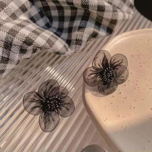 Flower design stud earrings Boho Bloom