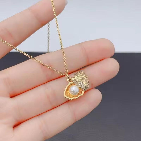Seashell and Pearl Necklace Boho Bloom