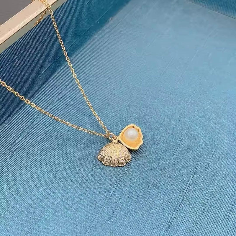 Seashell and Pearl Necklace Boho Bloom