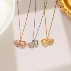 Share: Seashell and Pearl Necklace Boho Bloom