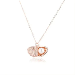Share: Seashell and Pearl Necklace Boho Bloom