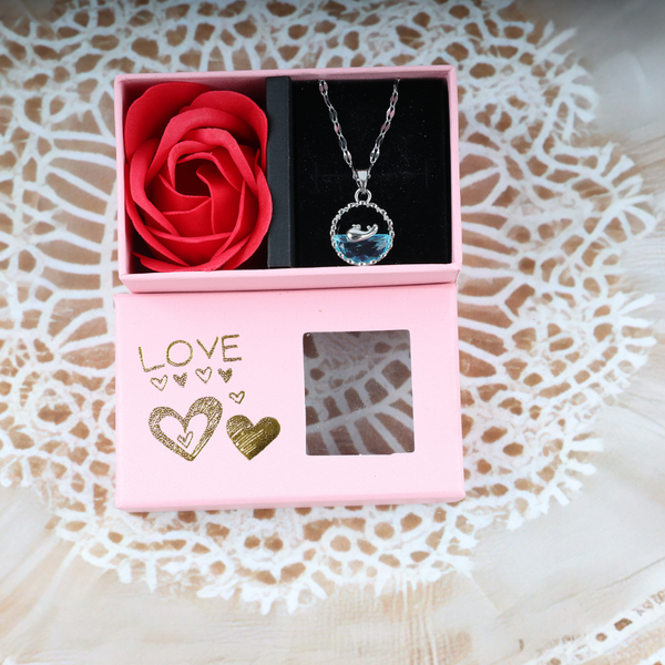 Love silver dolphin pandent Boho Bloom