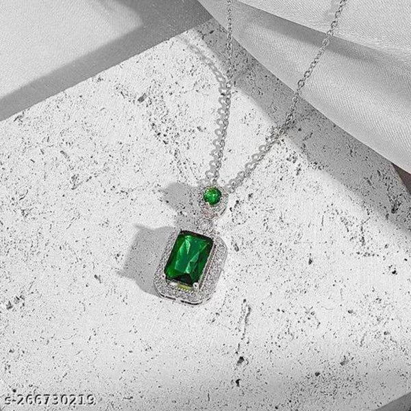 Green Crystal Pendant Necklace Boho Bloom