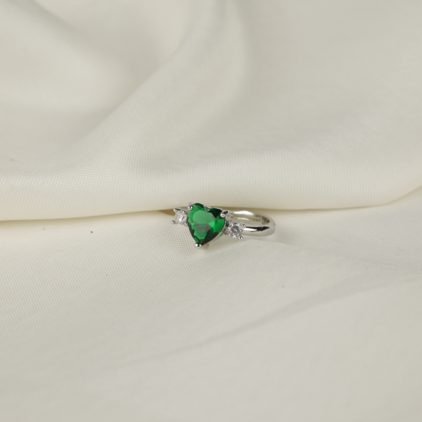 Emerald Green Stone Silver Ring Boho Bloom