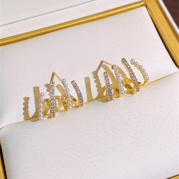 Crystal Pearly Hold Earring Boho Bloom