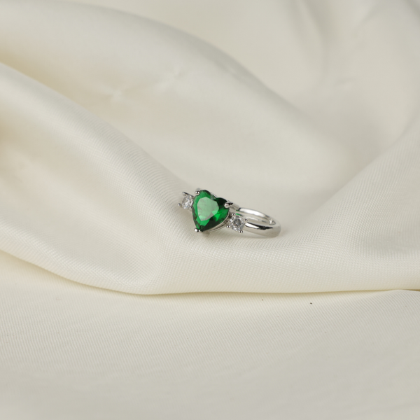 Emerald Green Stone Silver Ring Boho Bloom