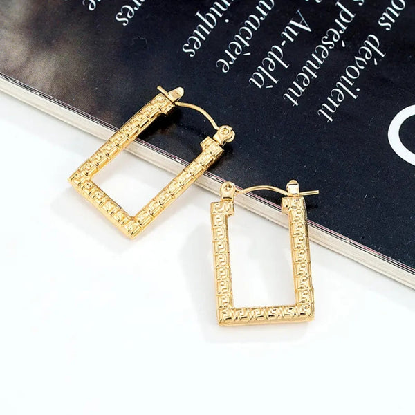 Anti tarnish Aesthetic Golden Hinged Earrings Boho Bloom