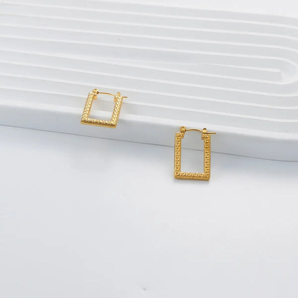 Anti tarnish Aesthetic Golden Hinged Earrings Boho Bloom