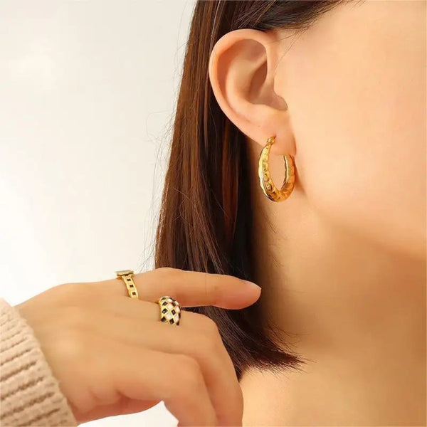Anti tarnish C Shaped Gold Hoop Earrings Boho Bloom