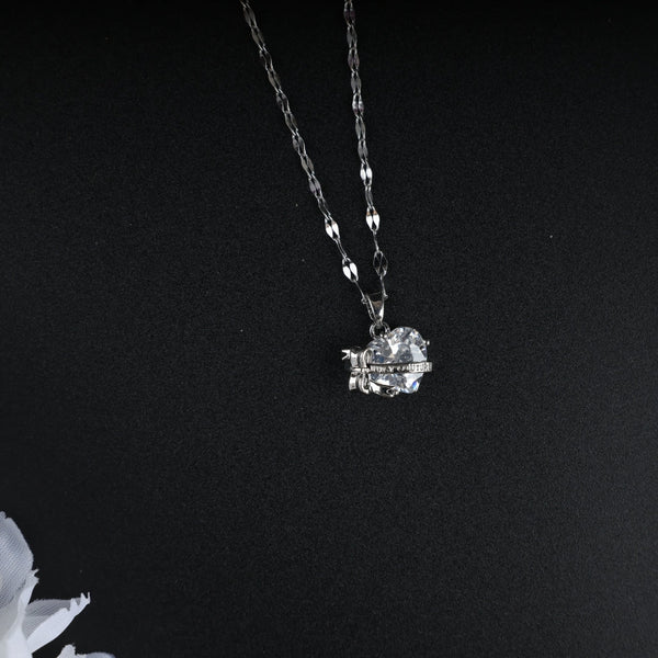 Silver Chain with Heart Shape Pendant Necklace Boho Bloom