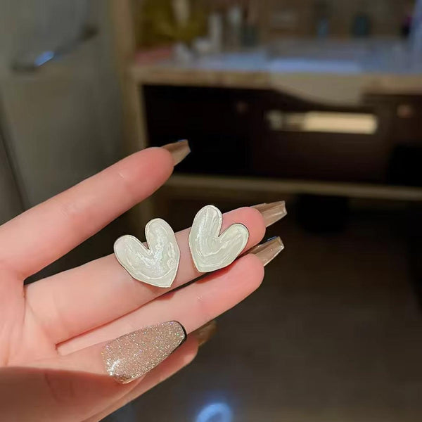 Mother-of-Pearl Heart Stud Earrings Boho Bloom