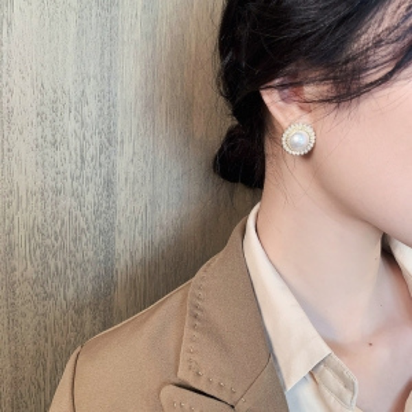 Party Wear Big Pearl Earring Boho Bloom