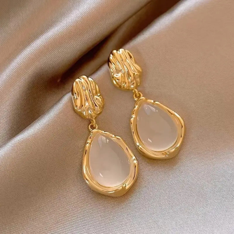 White Drop Designed Western Drop Earring Boho Bloom