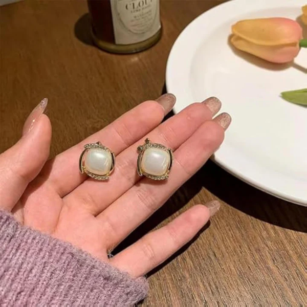 Elegant Gold-Plated Opal Stud Earrings with Zircon Boho Bloom