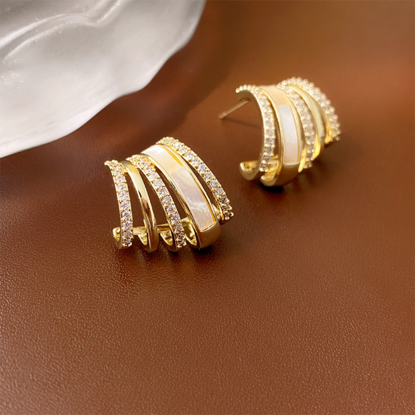 Attractive Half Circle Hoop Earring Boho Bloom