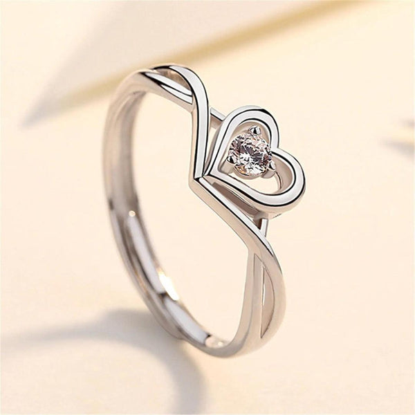 Heart-Design Ring with Gemstone Boho Bloom