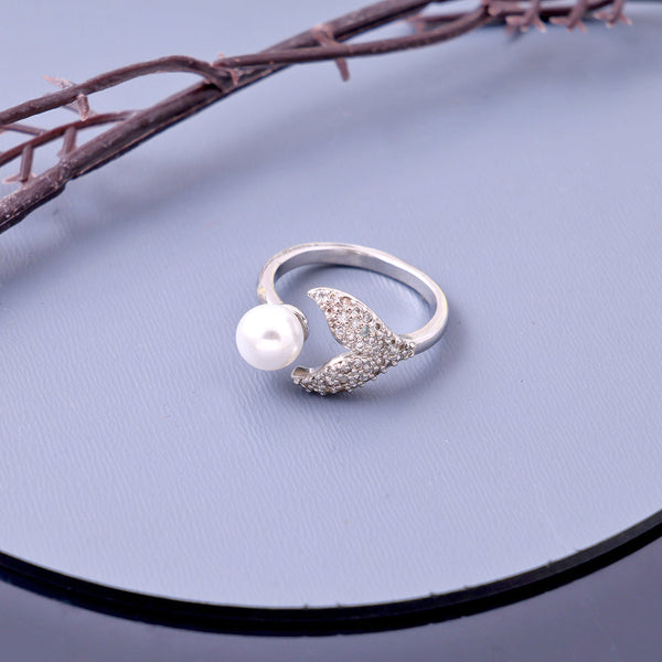 Twist Crystal White Pearl Ring Beauty NX
