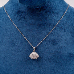 Silver Shell pearl necklace Pendant Boho Bloom