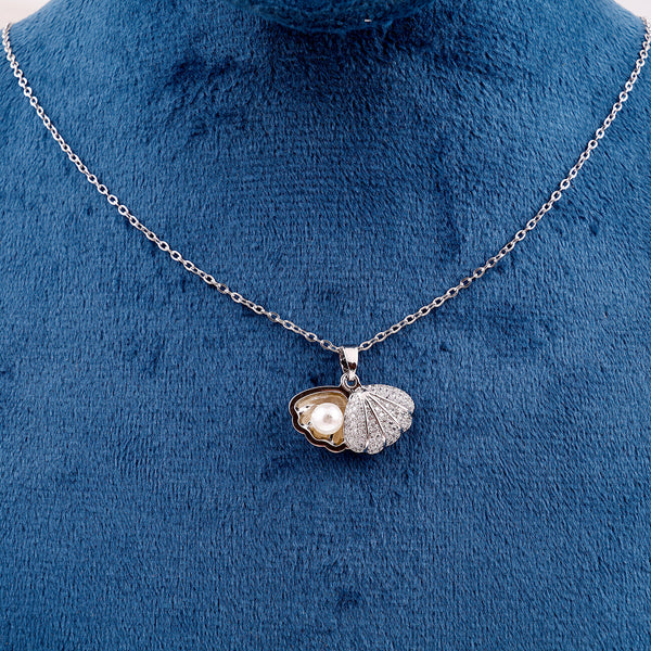 Silver Shell pearl necklace Pendant Boho Bloom