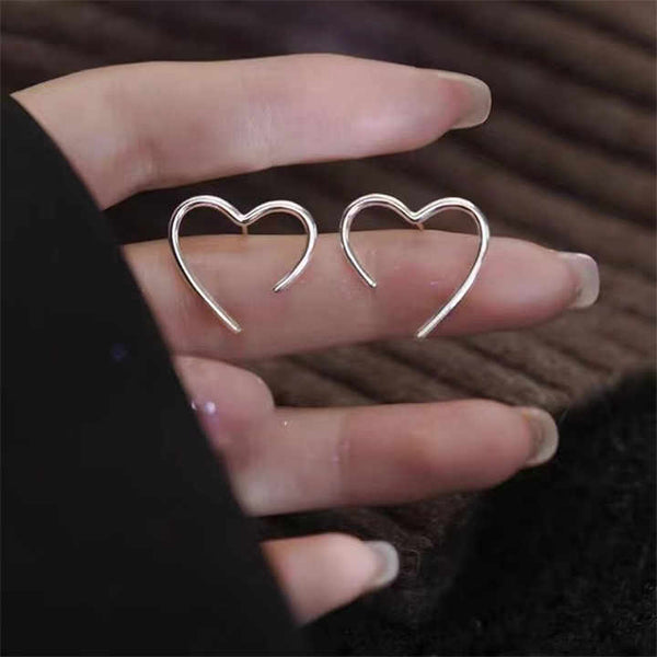 Tiny Heart Shaped Stud Earring Boho Bloom