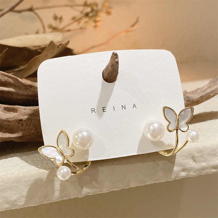 Adorable Tiny Butterfly Pearl Stud Earring Beauty NX