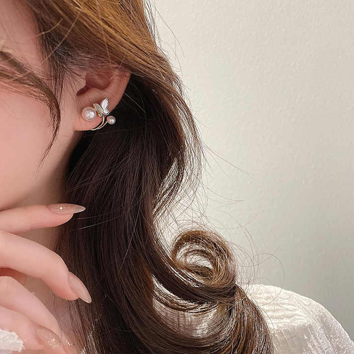 Adorable Tiny Butterfly Pearl Stud Earring Beauty NX