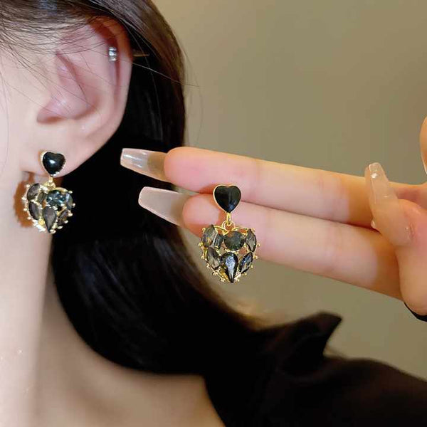 Black Heart Crystal Shine Earring Boho Bloom