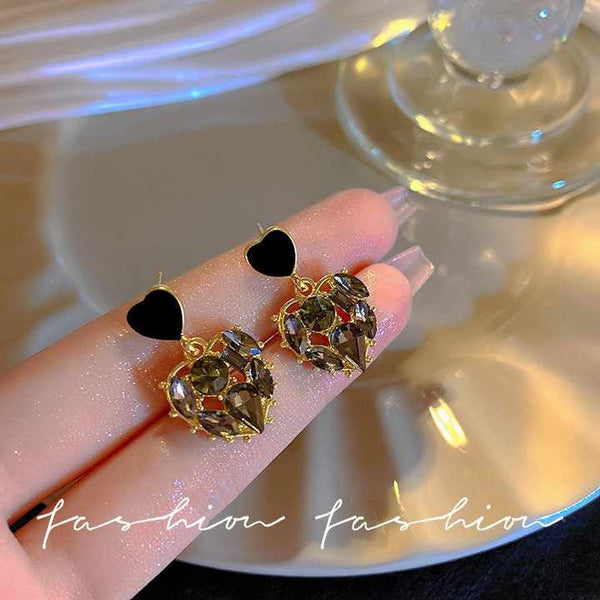 Black Heart Crystal Shine Earring Boho Bloom