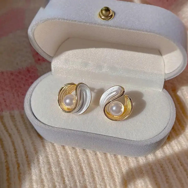 Gold Plated Round Pearl Earring Boho Bloom