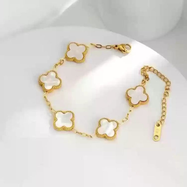 Anti tarnish white bracelet with golden chain Boho Bloom