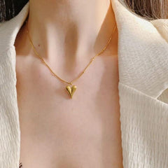 Gold plated small heart necklace Boho Bloom