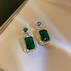 Green Stone Decor Drop Earring Boho Bloom