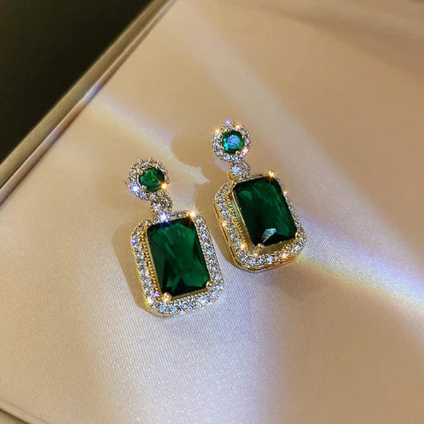 Green Stone Decor Drop Earring Boho Bloom
