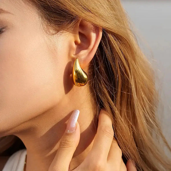 Gold water drop earring Boho Bloom