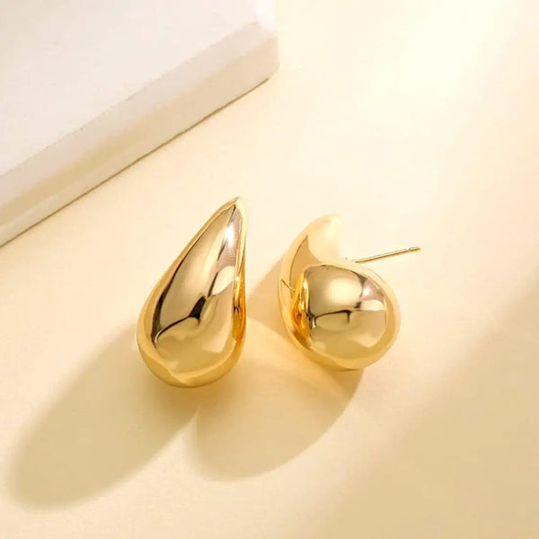 Gold water drop earring Boho Bloom
