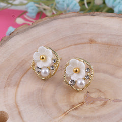 Gold plated White Flower Earrings Boho Bloom