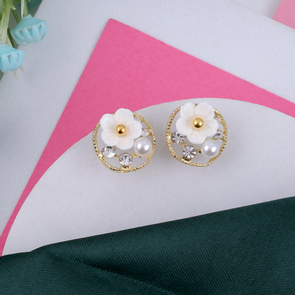 Gold plated White Flower Earrings Boho Bloom